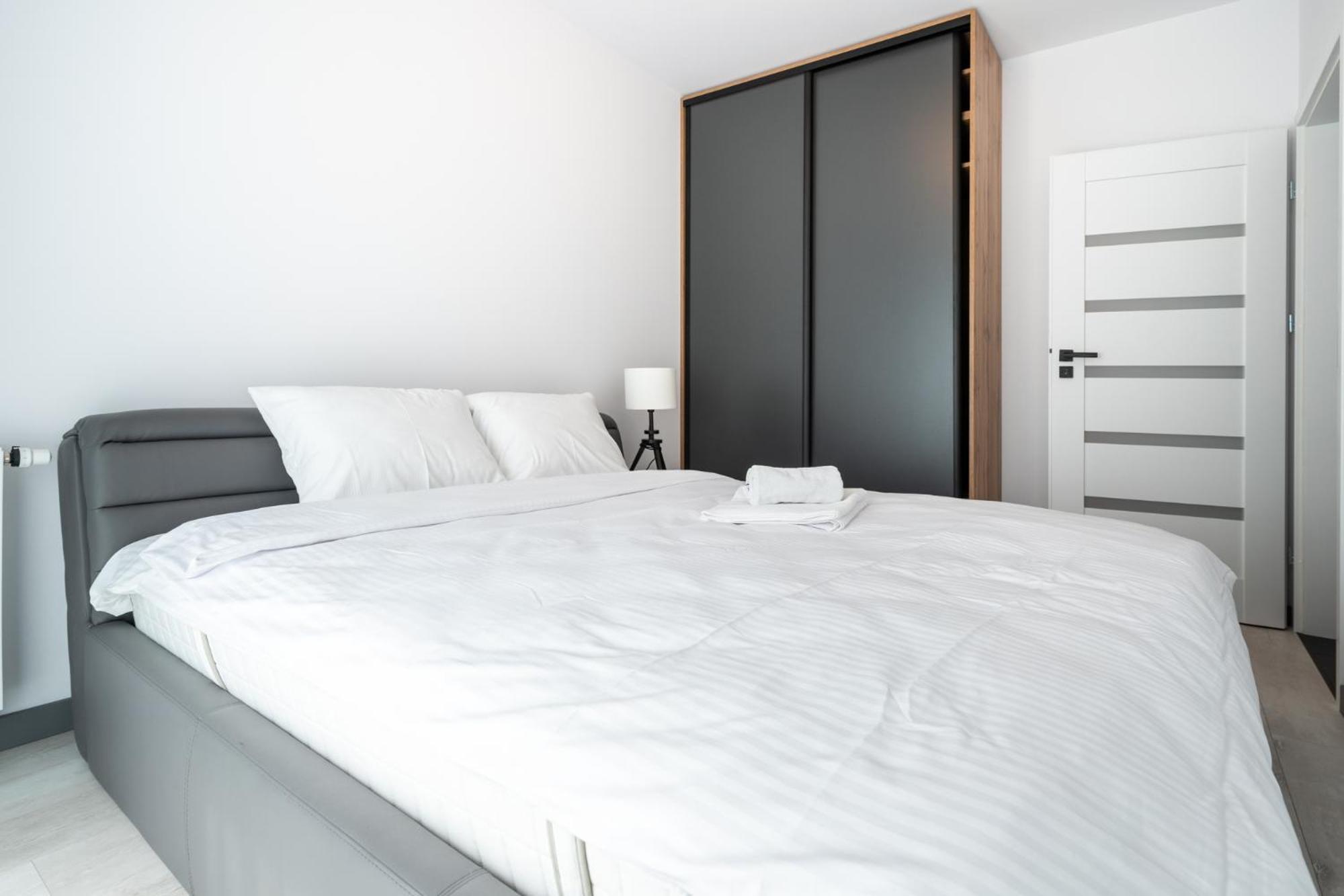 Raciborska 2-Bedroom Apartment Katowice Eksteriør billede